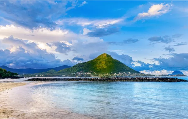 موريشيوس تبهر الزائرين بمعالمها الأخاذة