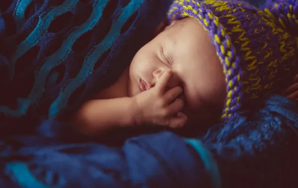 صورة لمولود نائم