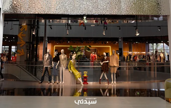 يوم كامل من التسوق الفاخر في مول الإمارات: تجربتي كمحرّرة