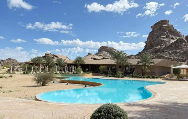إقامة إستثنائية في منتجع ديزرت روك