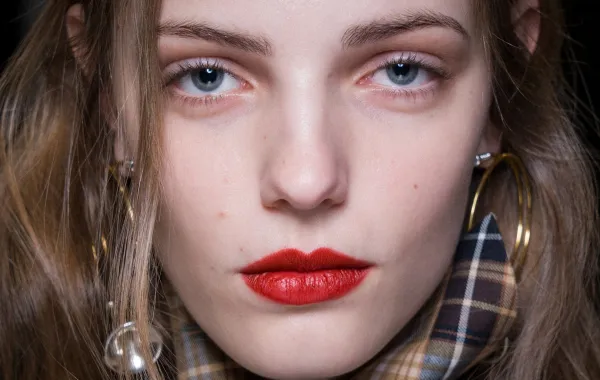 من عرض Patou bks - الصورة من Launchmetrics/Spotlight©