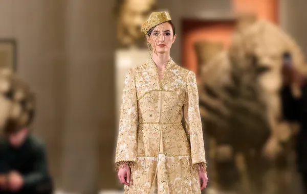 إطلالة من علامة رانو Ranu -الصورة من Launchmetrics/Spotlight ©