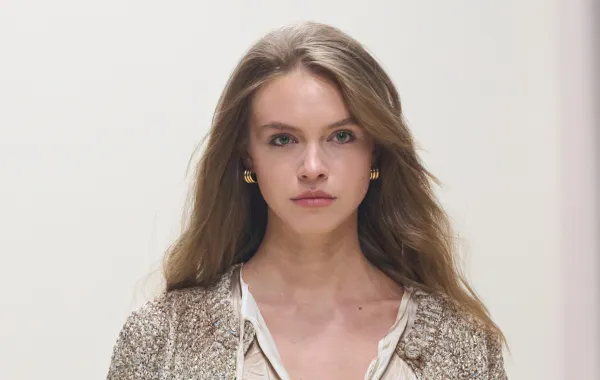 العناية بالشعر