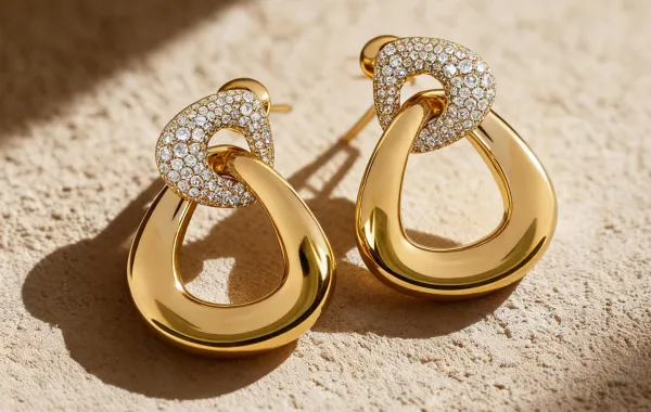 فخامة الذهب بلا تعقيد