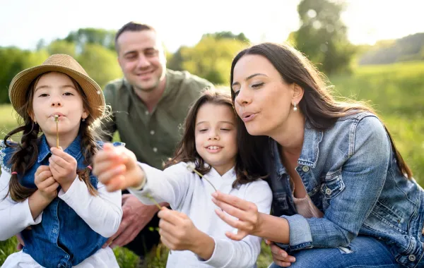 صورة لعائلة 