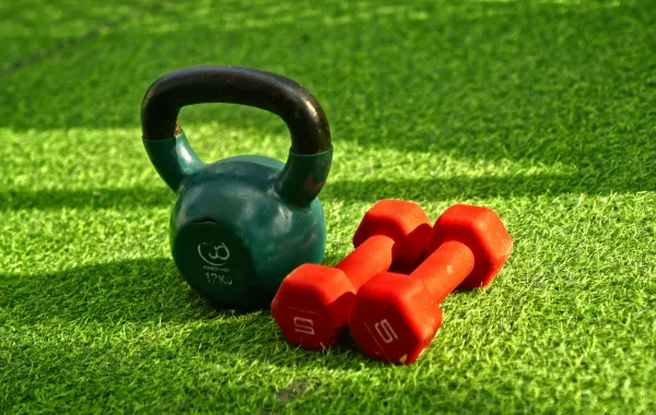 تنظيف الدمبل