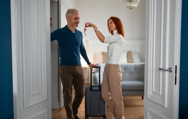 تفسير رؤيا العودة للمنزل بعد غياب في المنام