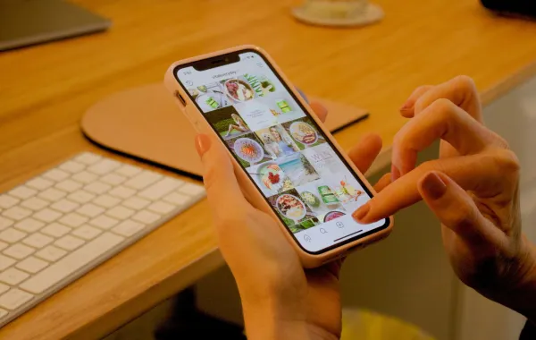 إنستغرام تعلن إيقاف ميزة التشفير التام للرسائل الخاصة ابتداءً من مايو 2026