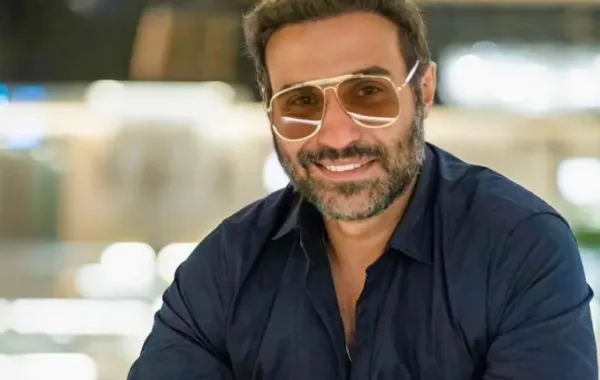 أحمد فهمي - الصورة من حسابه على إنستغرام