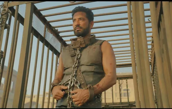 عمرو سعد من كواليس فيلم الغربان - الصورة من حسابه على إنستغرام