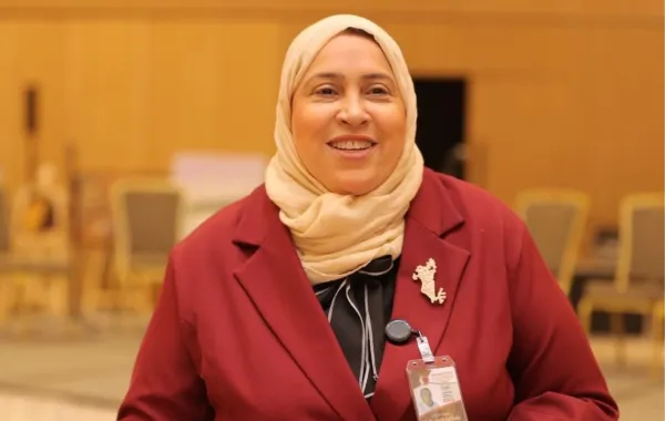 البحرينية ابتهاج خليفة سفيرة ومستشارة السعادة وجودة الحياة 