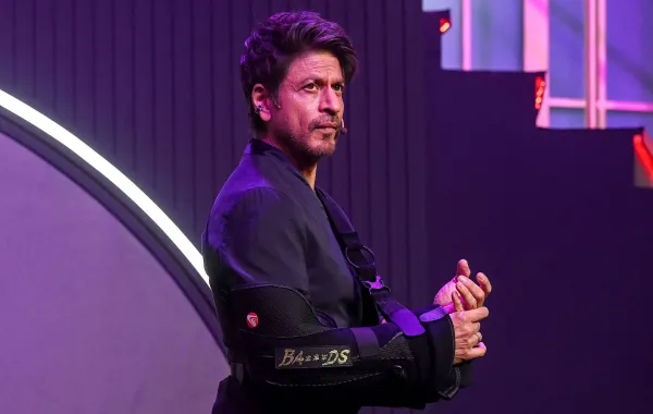 شاروخان في مومباي (Shah Rukh Khan in Mumbai). مصدر الصورة: Sujit JAISWAL / AFP