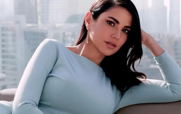 النجمة درة - الصورة من جلسة تصوير خاصة لمجلة سيدتي