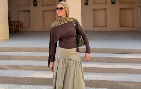 هدى كوثرة والتنورة منخفضة الخصر- الصورة من حسابها الرسمي على إنستغرام