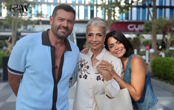 عمرو يوسف وأسماء جلال وسوسن بدر من كواليس لعب عيال- الصورة من صفحة الشركة المنتجة على فيس بوك