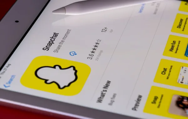 سناب شات تطلق "AI Clips": تحويل الصور إلى فيديوهات قصيرة بالذكاء الاصطناعي