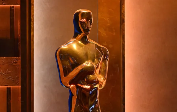 تمثال لجائزة الأوسكار. مصدر الصورة: ANGELA WEISS / AFP