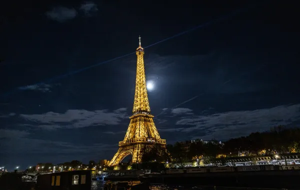برج إيفل Eiffel Tower - مصدر الصورة Thibaud MORITZ / AFP