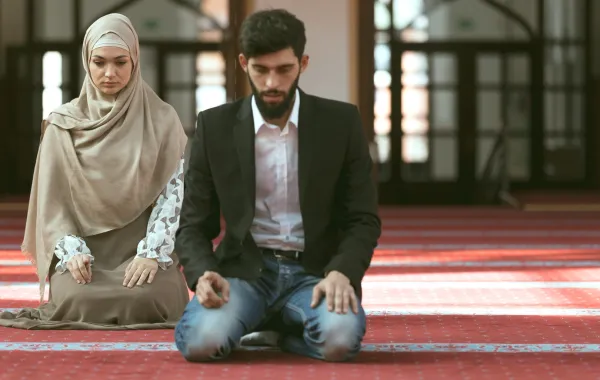 تفسير حلم لقاء العائلة في صلاة العيد في المنام