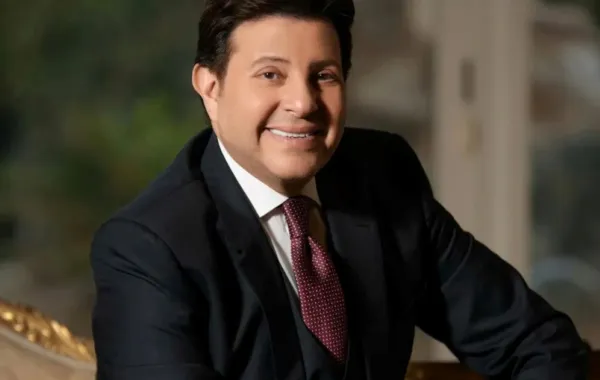 هاني شاكر - الصورة من صفحته الرسمية على الفيس بوك