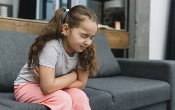 الأطفال الذين يعانون من التسمم الغذائي