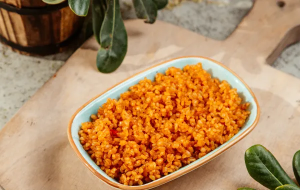 أهم فوائد البرغل للجسم -المصدر: Image by KamranAydinov on Freepik