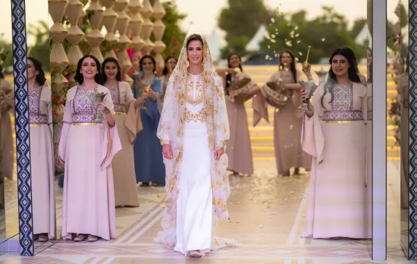 الأميرة رجوة الحسين في يوم حنتها  عام 2023- ( مصدر الصورة: Office of Her Majesty Queen Rania Al Abdullah / AFP) 