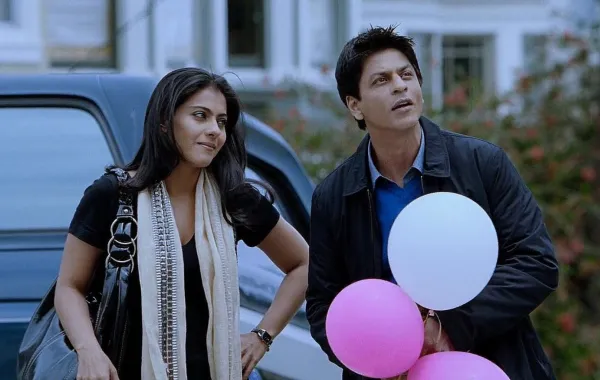 شاروخان وكاجول في فيلم اسمي خان. الصورة من موسوعة IMDB