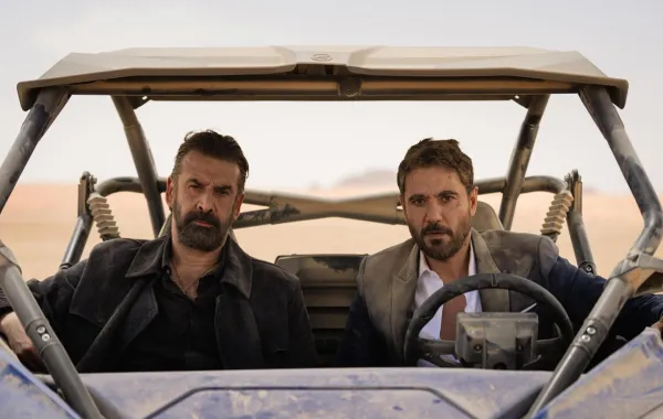 كريم عبد العزيز وأحمد عز من فيلم Dogs‏ 7 