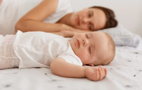 صورة لرضيع نائم