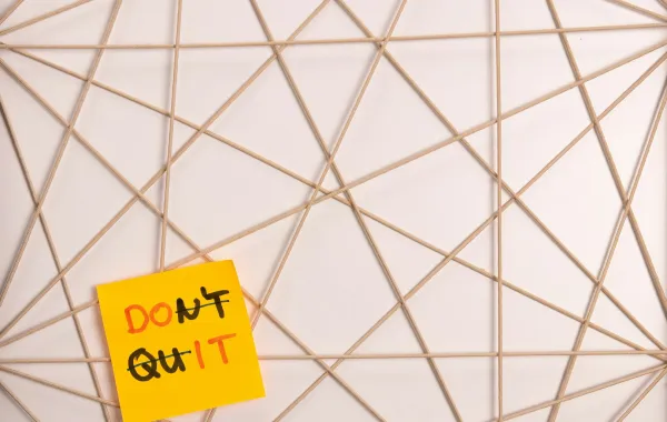 لا تعني السعادة المستمرة.. ما هي الرفاهية النفسية؟ 