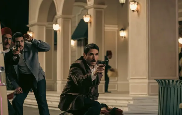 أحمد عز من فيلم فرقة الموت