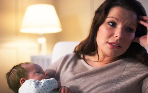 صورة الصحة النفسية للأم بعد الولادة