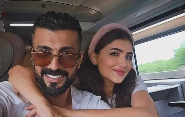 مي عمر ومحمد سامي- الصورة من حساب مي عمر في إنستغرام