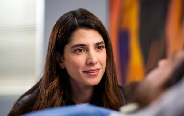 مسلسل «ليل» الحلقة 60.. ورد تنقذ نجم من الشرطة وخطة الطفل المزيّف تنفجر 