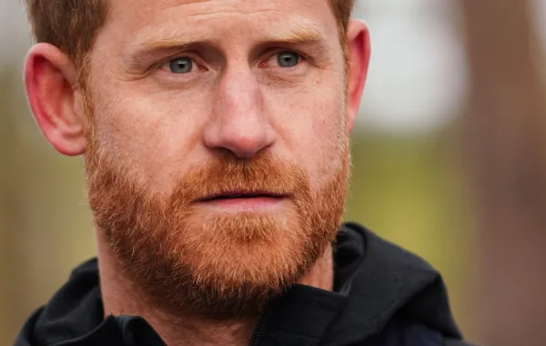 الأمير هاري في تصريحٍ مثير: سأظل دائماً جزءاً من العائلة المالكة 