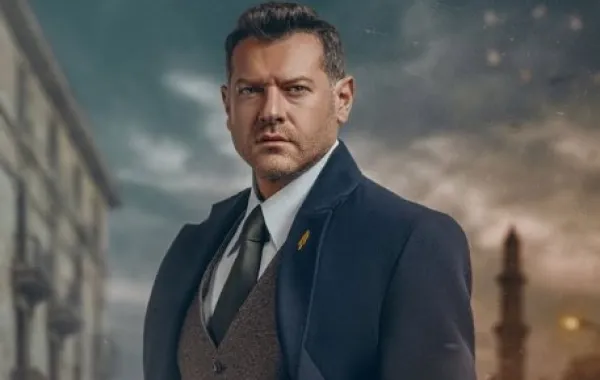 مسلسل الفرنساوي الحلقة 1.. لقاء عمرو يوسف وعائشة بن أحمد يقلب الموازين 