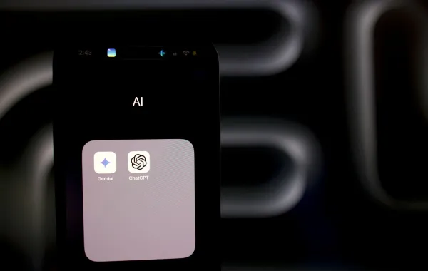 جوجل تؤكد قدوم Gemini إلى "سيري" خلال 2026