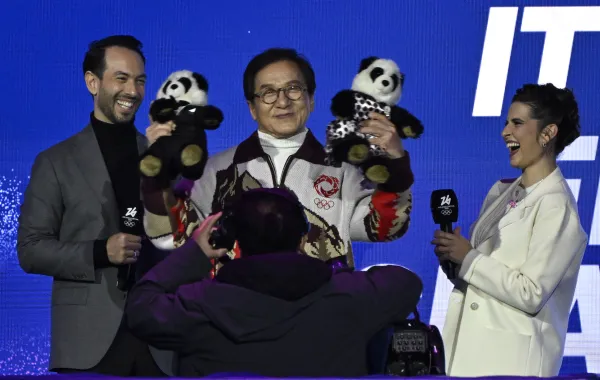 جاكي شان في ميلان Jackie Chan in Milan. مصدر الصورة WANG Zhao / AFP