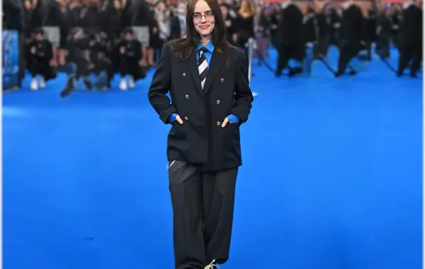 بيلي إيليش Billie Eilish - الصورة من دار سيلين Celine