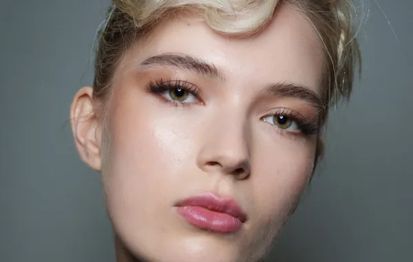 من عرض Giorgio Armani - الصورة من Launchmetrics/Spotlight©