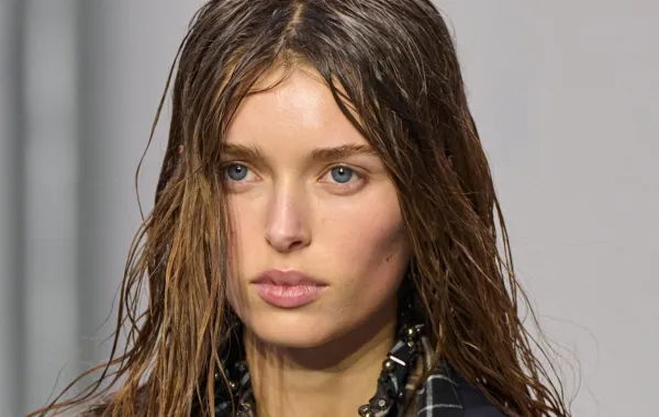 أفضل عطور الشعر الأكثر ثباتاً