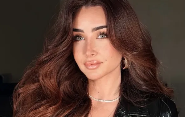 هنا الزاهد - الصورة من صفحتها على انستغرام