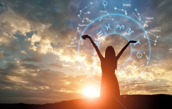 أبراج تعشق المغامرة والسفر