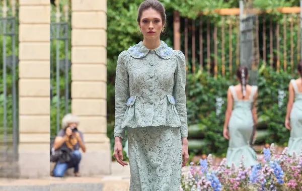 إطلالة من لويزا بيكاريا Luisa Beccaria -الصورة من Launchmetrics/Spotlight ©