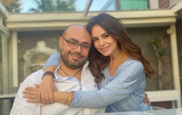 كارول سماحة  وزوجها الراحل وليد مصطفى - الصورة من حساب كارول سماحة على الفيس بوك
