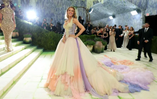 بليك ليفلي Blake Lively في حفل ميت غالا 2026. مصدر الصورة: ANGELA WEISS / AFP