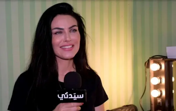 دارين حداد خلال لقائها بكاميرا «سيّدتي»