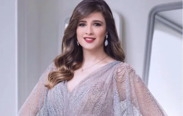 ياسمين عبد العزيز- الصورة من صفحتها على فيسبوك