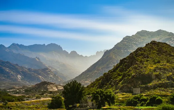 الطائف وجهة شهيرة بطبيعتها الخلابة
